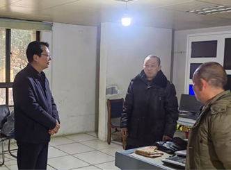 繃緊“安全弦” 守牢“安全線”